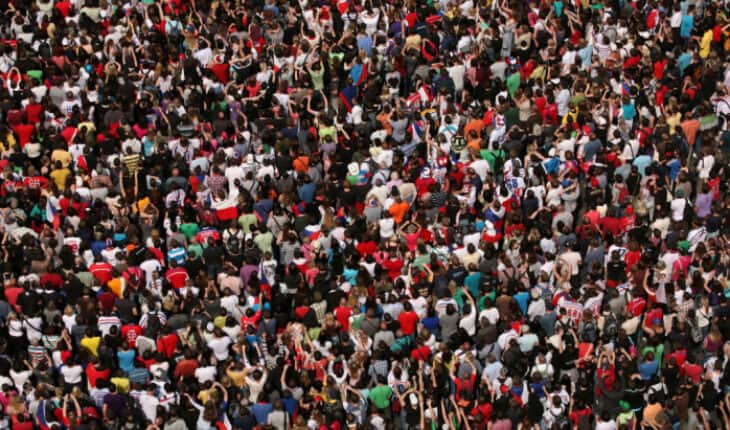 crowds