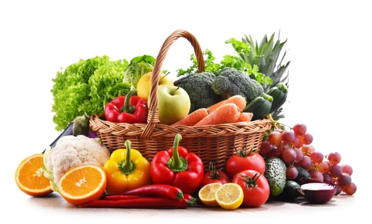 Vegetarian diet lowers risk of five cancers
