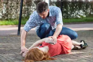 Recovery position for pregnant woman
