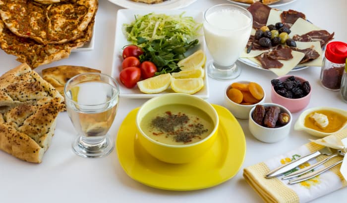 British Nutrition Foundation provide their top tips for a healthy Ramadan