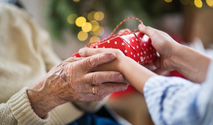 Dementia: Top Tips for supporting someone at Christmas
