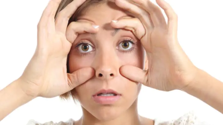 How does stress affect the eyes? the eyes