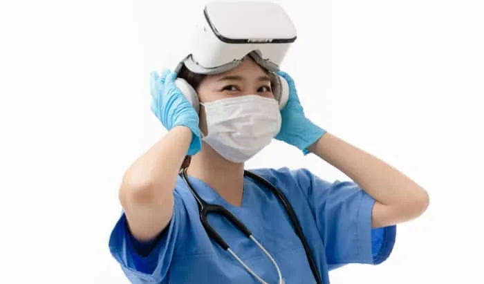 Virtual simulation training for nurses and midwives wins award