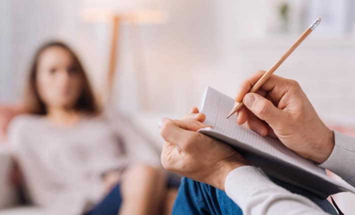 Psychotherapy with Better Adverse Effects Identification