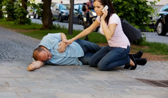 Heart attacks and cardiac arrests:  What’s the difference?