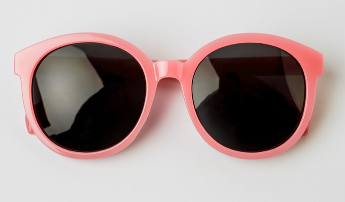 Sightsavers – protect your eyes from the sun