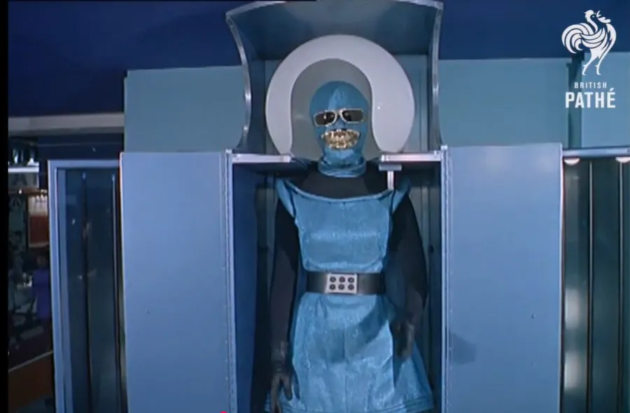 World’s first robotic woman (1968)