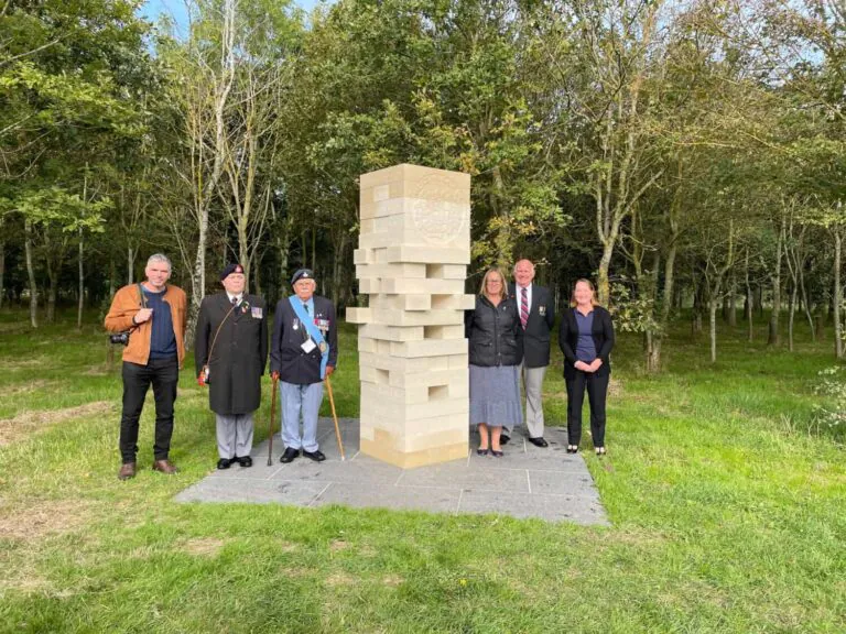 Memorial sculpture honouring mesothelioma patients in the Armed Forces unveiled