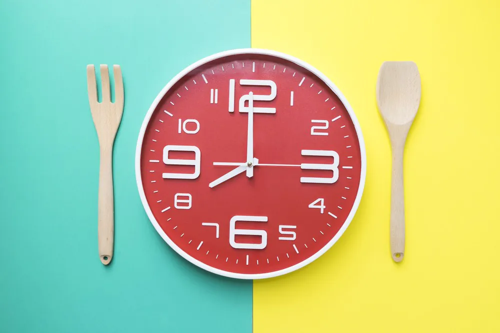 Eat on time for a longer life
