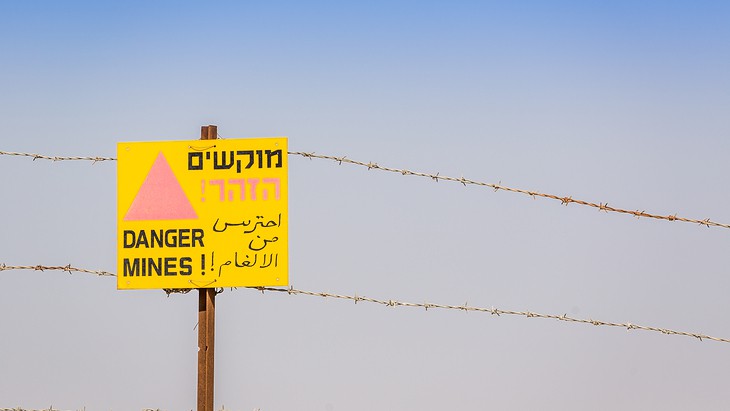 Better surgery for landmine victims