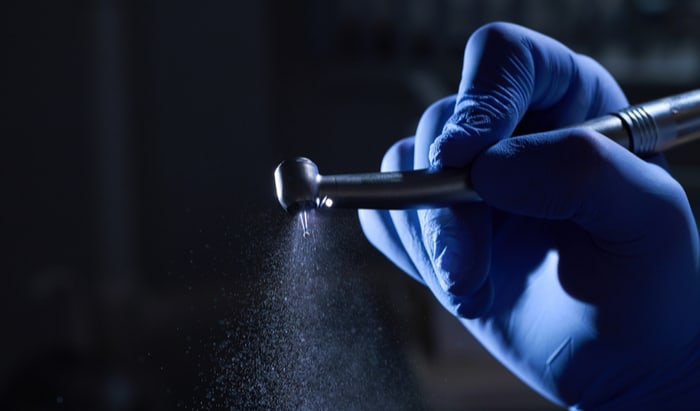 Reducing coronavirus spread during dental procedures