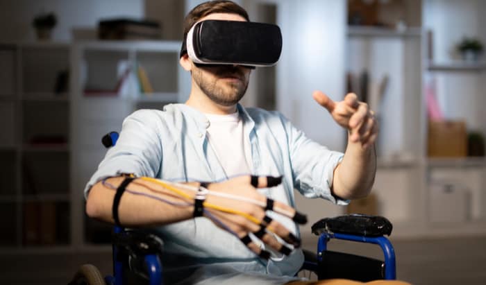 VR to help spinal-injured people re-learn how to move