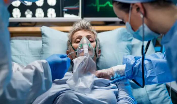 Severe COVID-19 risk factors