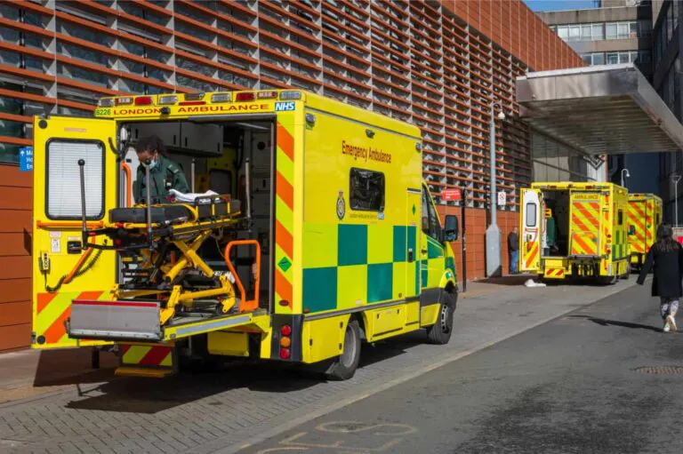 A&E patients: Mounting safety crisis