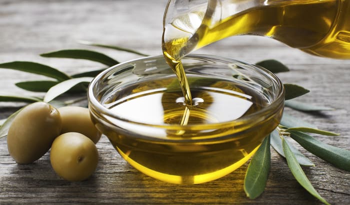 Can olive oil help patients with Lymphocytic Leukemia