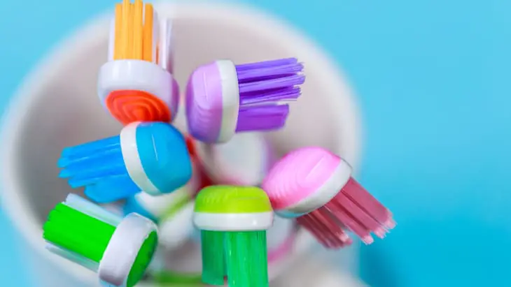 Toothbrush sharing linked with spread of COVID-19