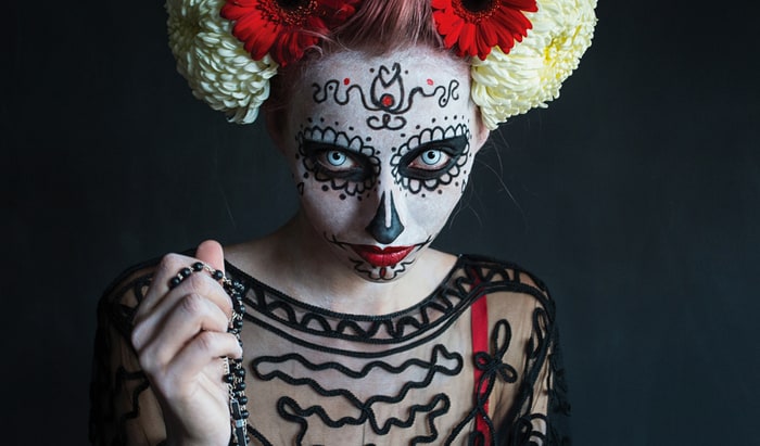 Watch out for novelty contact lenses at Halloween