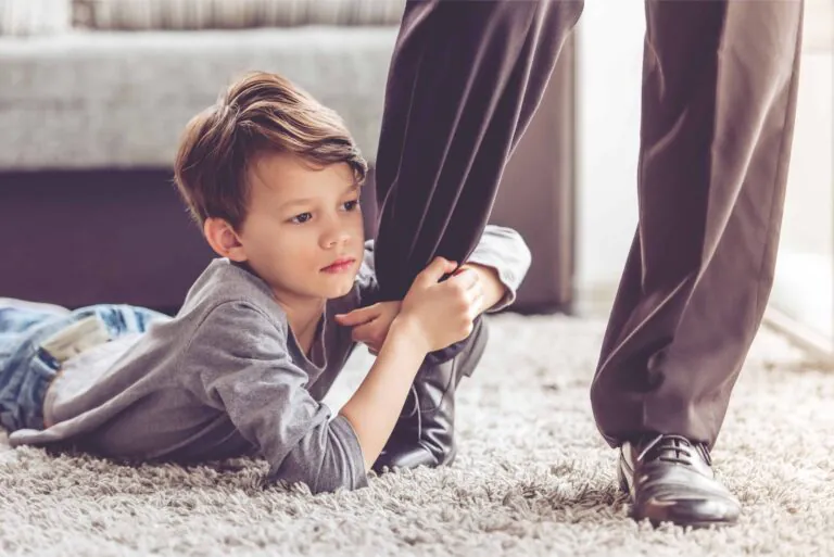 One in Ten UK Parents Do Not See Their Children On A Working Day Until After 7pm