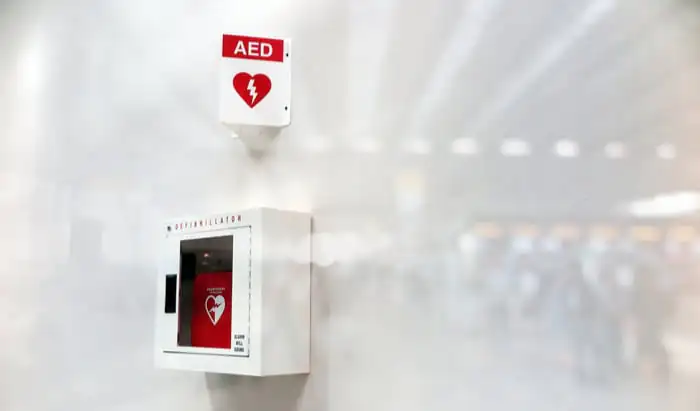 “A defibrillator saved my life” defibrillator