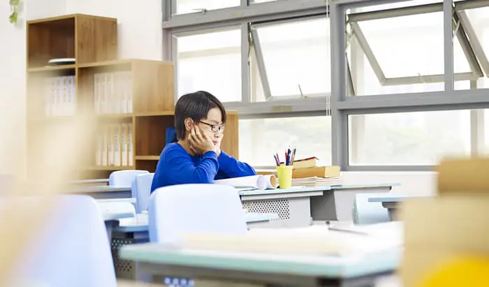 Urgent ventilation upgrade needed in classrooms