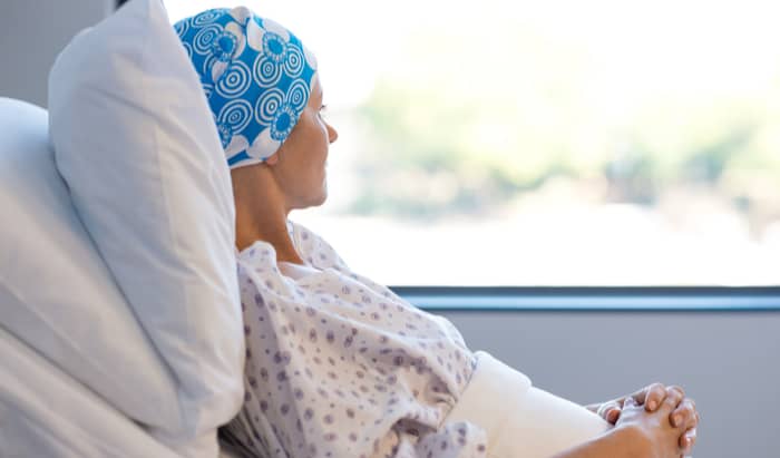 UK Covid-19: Cancer patients more likely to die