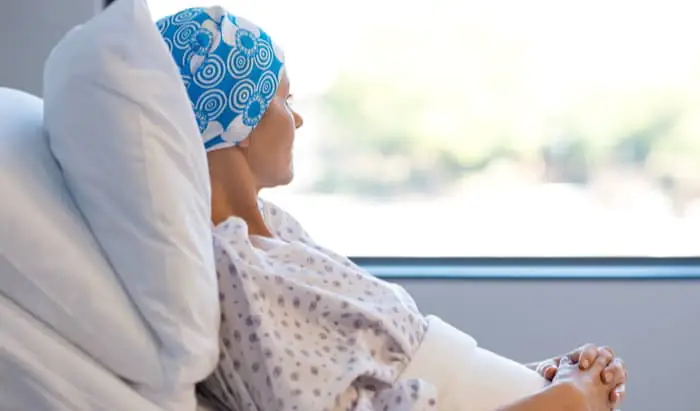 UK Covid-19: Cancer patients more likely to die