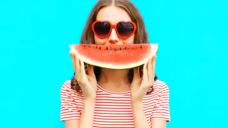 Foods that harm your smile